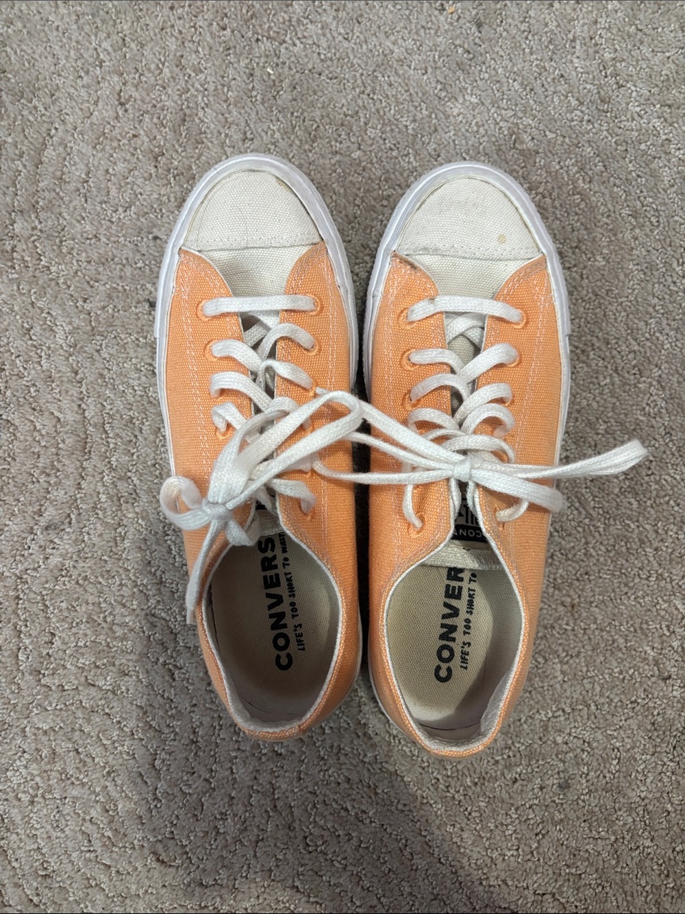 Converse Kids Low-Top Sneakers in Peach Orange and White